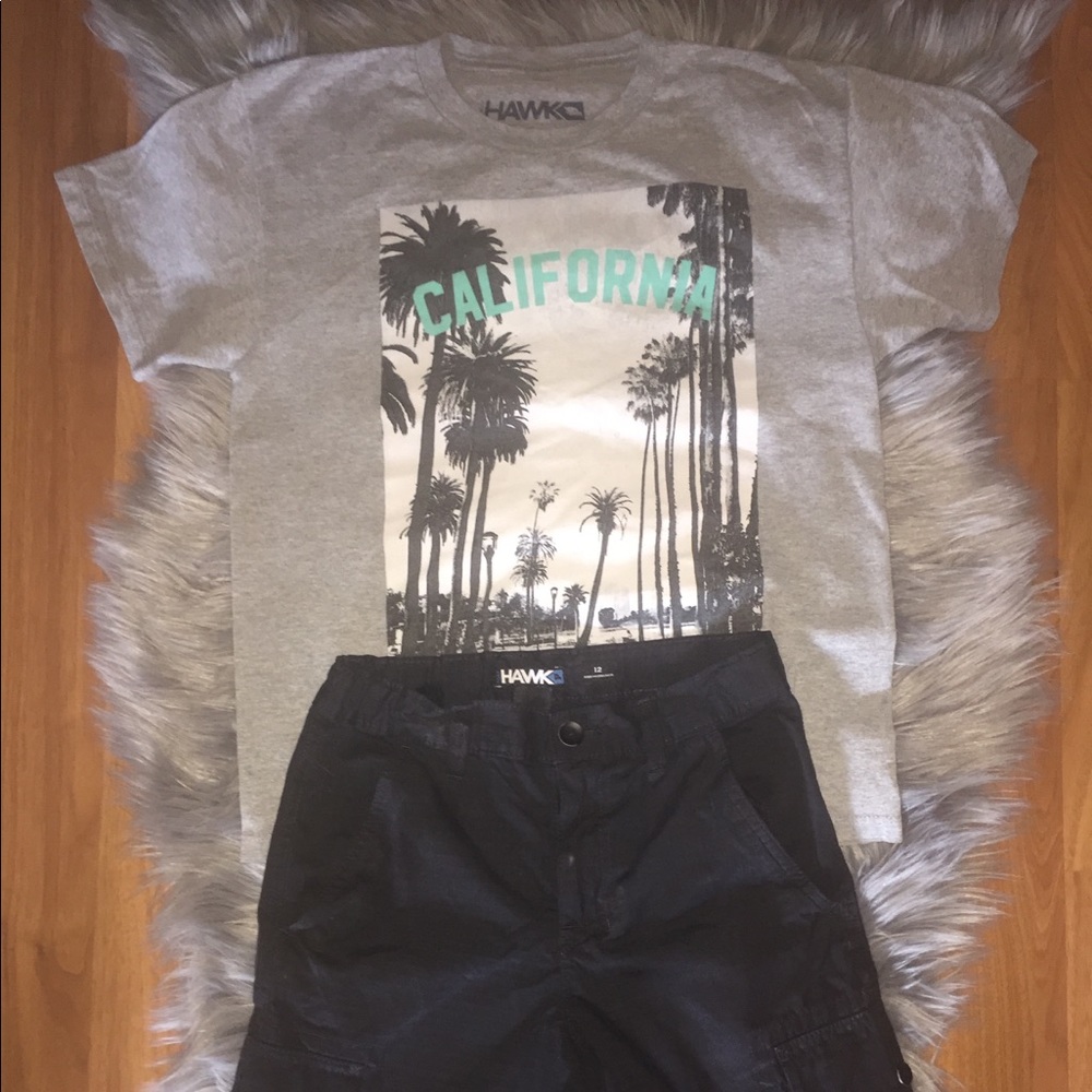 Boys Tony Hawk shorts and shirt size 12